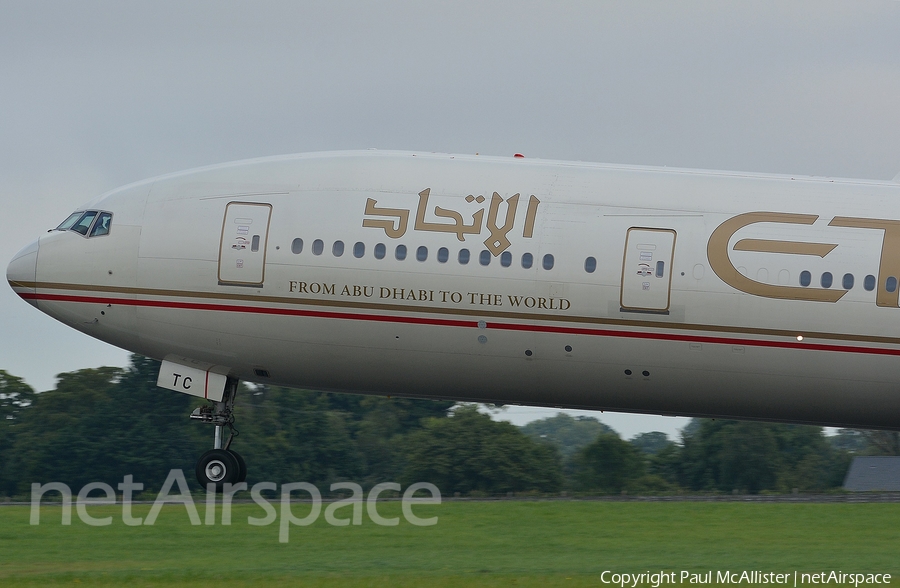 Etihad Airways Boeing 777-3FX(ER) (A6-ETC) | Photo 673119