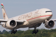Etihad Airways Boeing 777-3FX(ER) (A6-ETD) at  Manchester - International (Ringway), United Kingdom