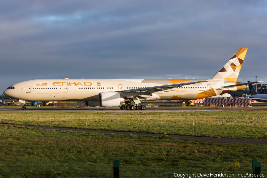 Etihad Airways Boeing 777-3FX(ER) (A6-ETE) | Photo 295609