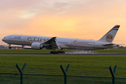 Etihad Airways Boeing 777-3FX(ER) (A6-ETE) at  Dublin, Ireland