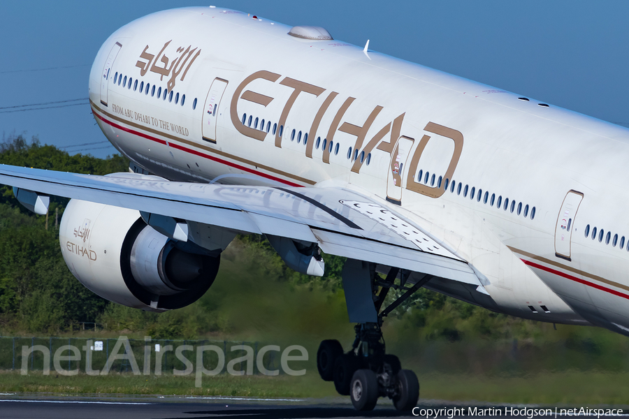 Etihad Airways Boeing 777-3FX(ER) (A6-ETI) | Photo 244949