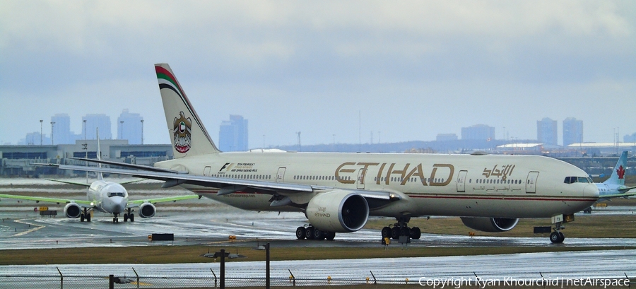 Etihad Airways Boeing 777-3FX(ER) (A6-ETI) | Photo 105111