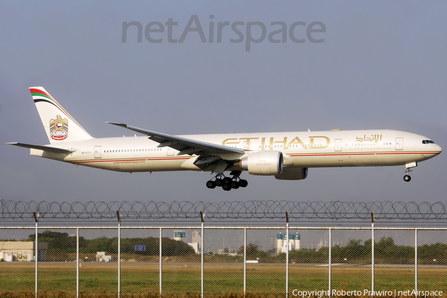 Etihad Airways Boeing 777-3FX(ER) (A6-ETJ) | Photo 409390