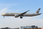 Etihad Airways Boeing 777-3FX(ER) (A6-ETJ) at  Toronto - Pearson International, Canada