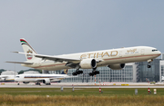 Etihad Airways Boeing 777-3FX(ER) (A6-ETL) at  Munich, Germany
