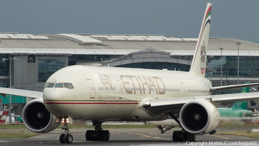 Etihad Airways Boeing 777-3FX(ER) (A6-ETN) | Photo 382287