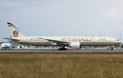 Etihad Airways Boeing 777-3FX(ER) (A6-ETN) at  Munich, Germany