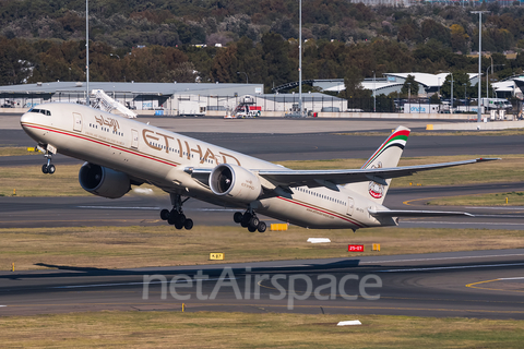 Etihad Airways Boeing 777-3FX(ER) (A6-ETO) at  Sydney - Kingsford Smith International, Australia