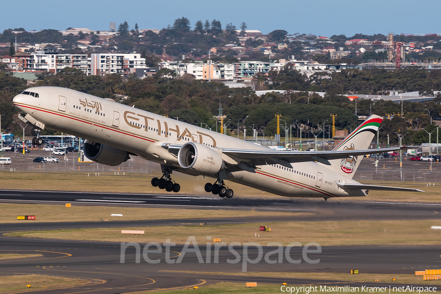 Etihad Airways Boeing 777-3FX(ER) (A6-ETO) | Photo 390481