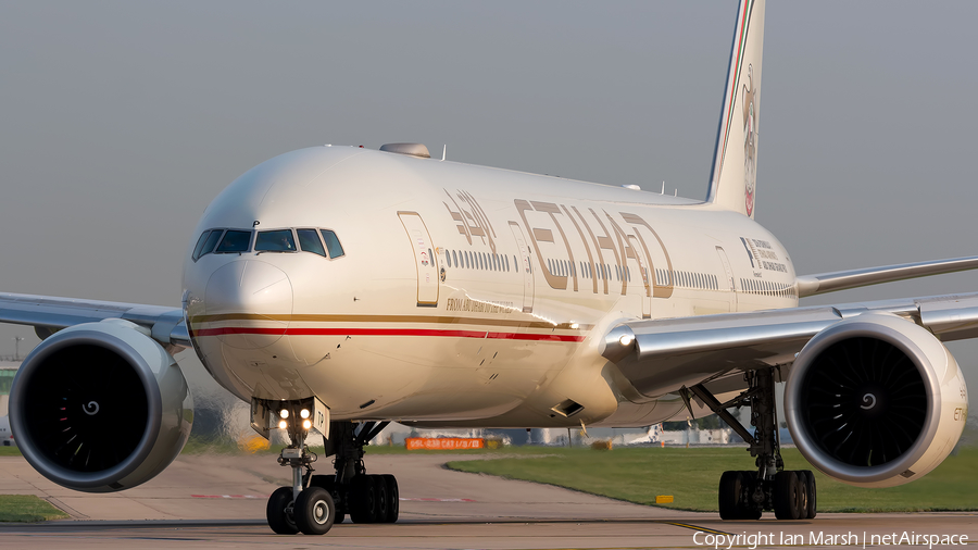 Etihad Airways Boeing 777-3FX(ER) (A6-ETP) | Photo 123655