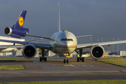 Etihad Airways Boeing 777-3FX(ER) (A6-ETP) at  Manchester - International (Ringway), United Kingdom