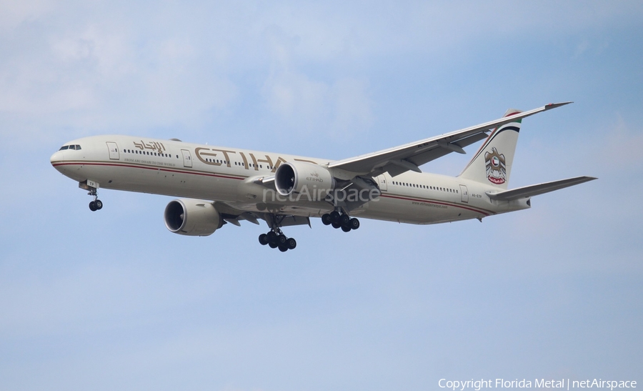 Etihad Airways Boeing 777-3FX(ER) (A6-ETP) | Photo 516256