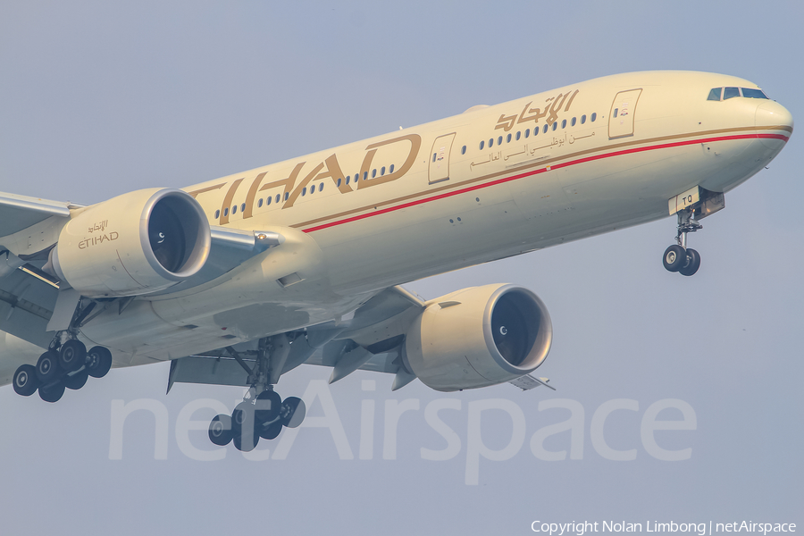 Etihad Airways Boeing 777-3FX(ER) (A6-ETQ) | Photo 368787
