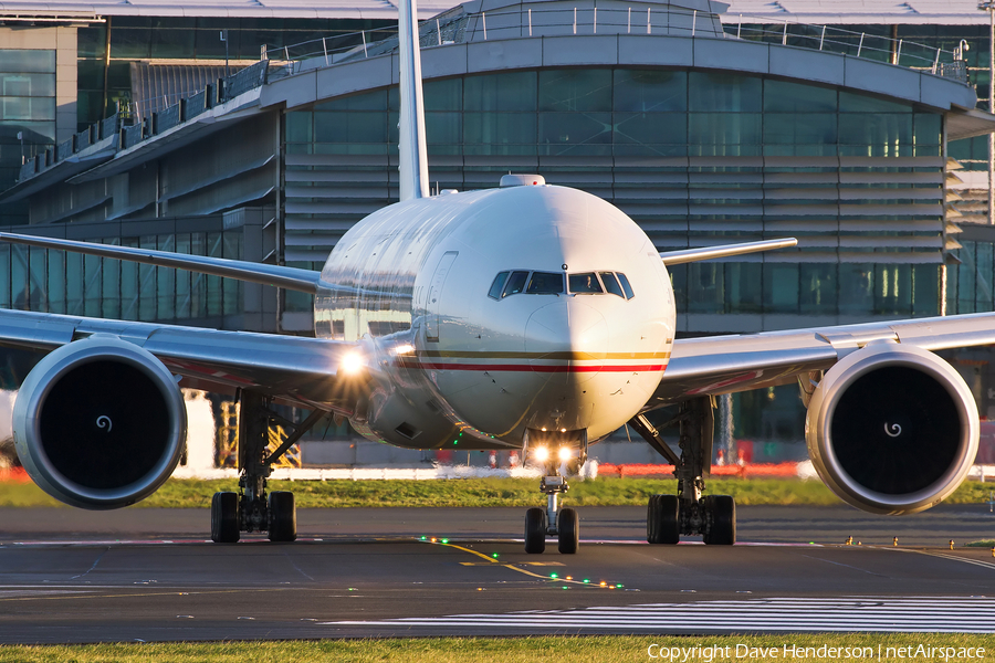 Etihad Airways Boeing 777-3FX(ER) (A6-ETQ) | Photo 92240