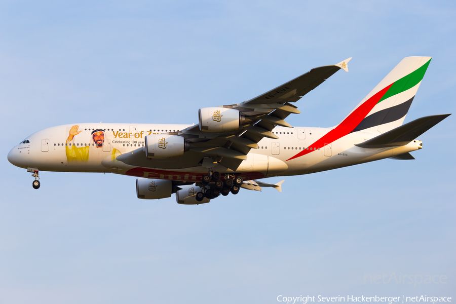 Emirates Airbus A380-861 (A6-EUA) | Photo 243577