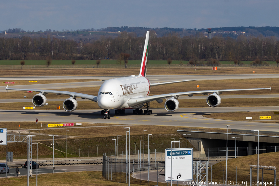 Emirates Airbus A380-861 (A6-EUA) | Photo 648534
