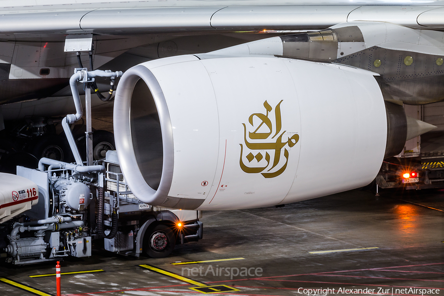 Emirates Airbus A380-861 (A6-EUD) | Photo 385012