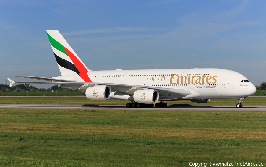 Emirates Airbus A380-861 (A6-EUG) | Photo 120944