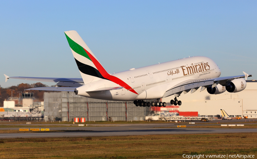 Emirates Airbus A380-861 (A6-EUJ) | Photo 132128