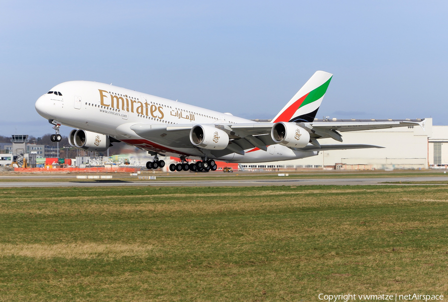 Emirates Airbus A380-841 (A6-EUP) | Photo 152048