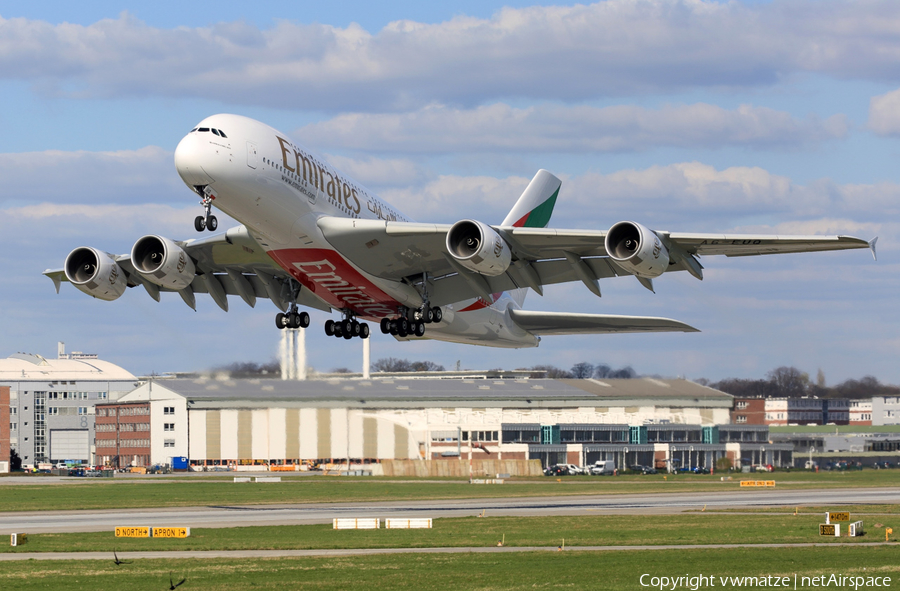 Emirates Airbus A380-842 (A6-EUQ) | Photo 153754