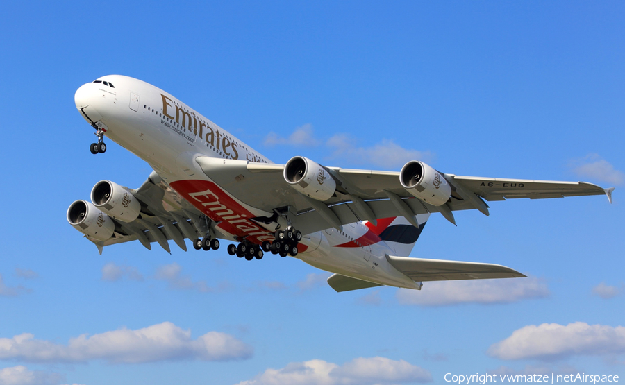Emirates Airbus A380-842 (A6-EUQ) | Photo 153755
