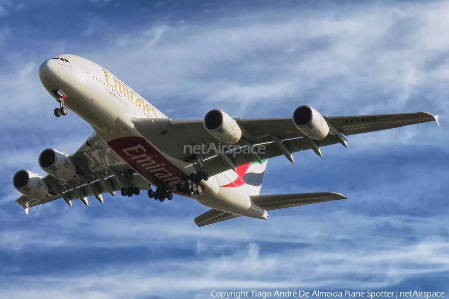 Emirates Airbus A380-842 (A6-EUS) | Photo 374307