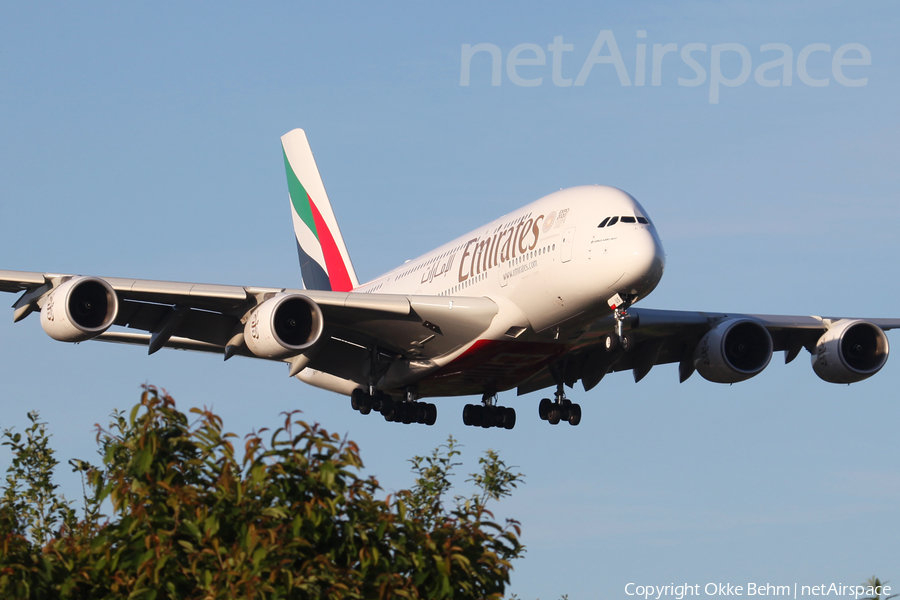 Emirates Airbus A380-842 (A6-EUS) | Photo 324434