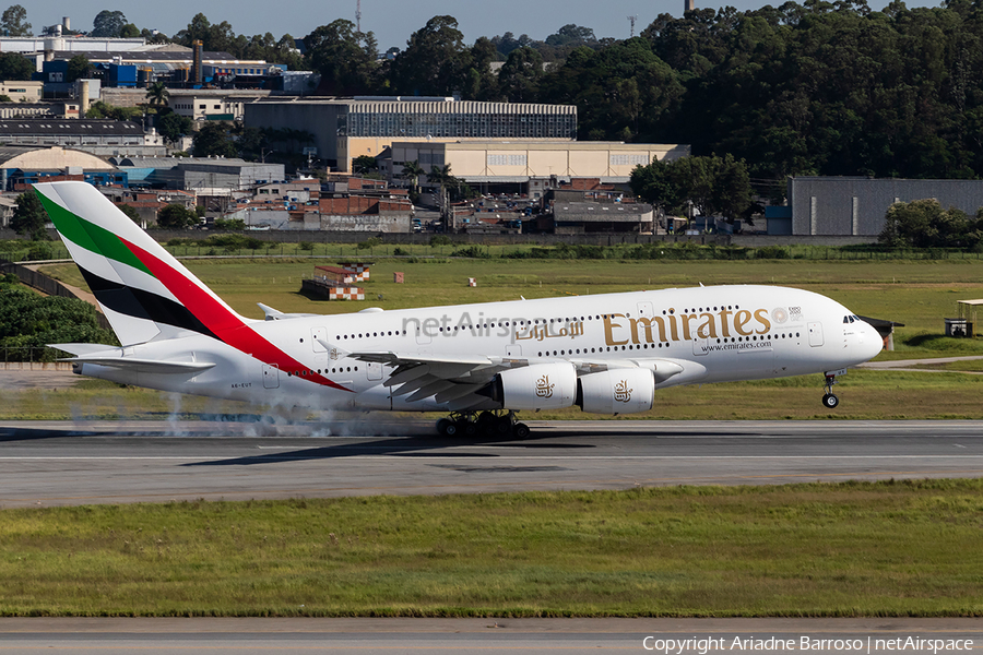 Emirates Airbus A380-842 (A6-EUT) | Photo 330764