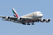 Emirates Airbus A380-842 (A6-EUU) at  New York - John F. Kennedy International, United States