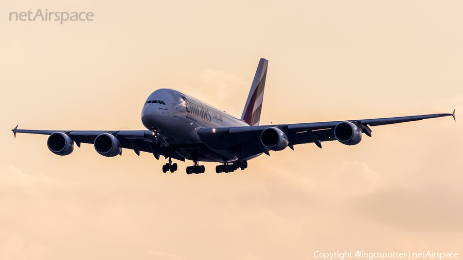 Emirates Airbus A380-842 (A6-EUW) | Photo 358888