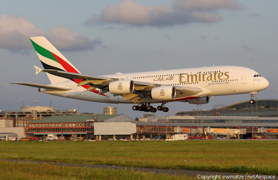 Emirates Airbus A380-842 (A6-EUW) | Photo 393279