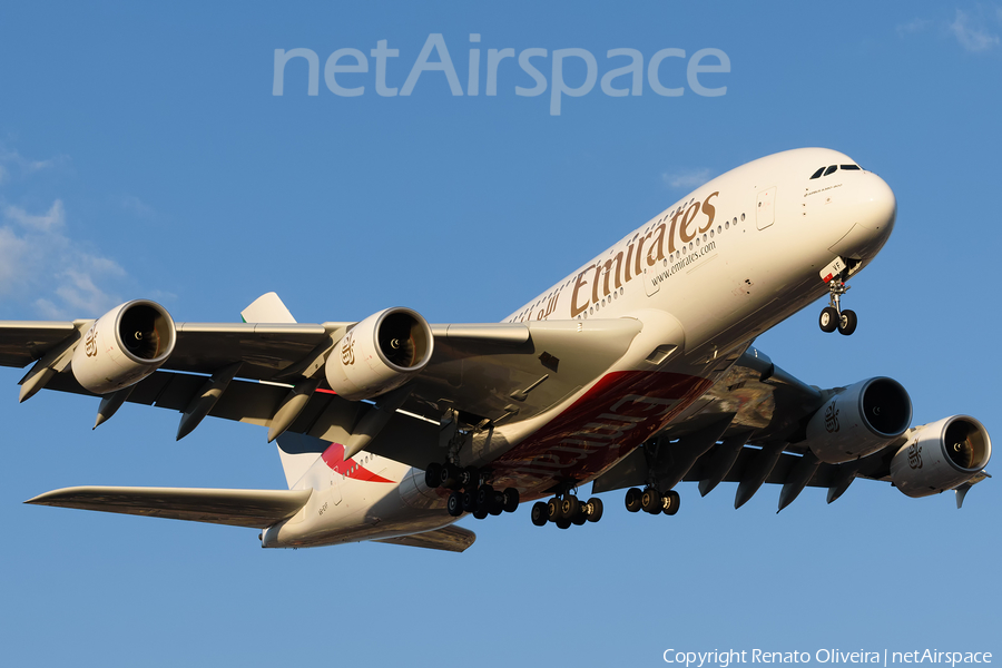 Emirates Airbus A380-842 (A6-EVF) | Photo 330288