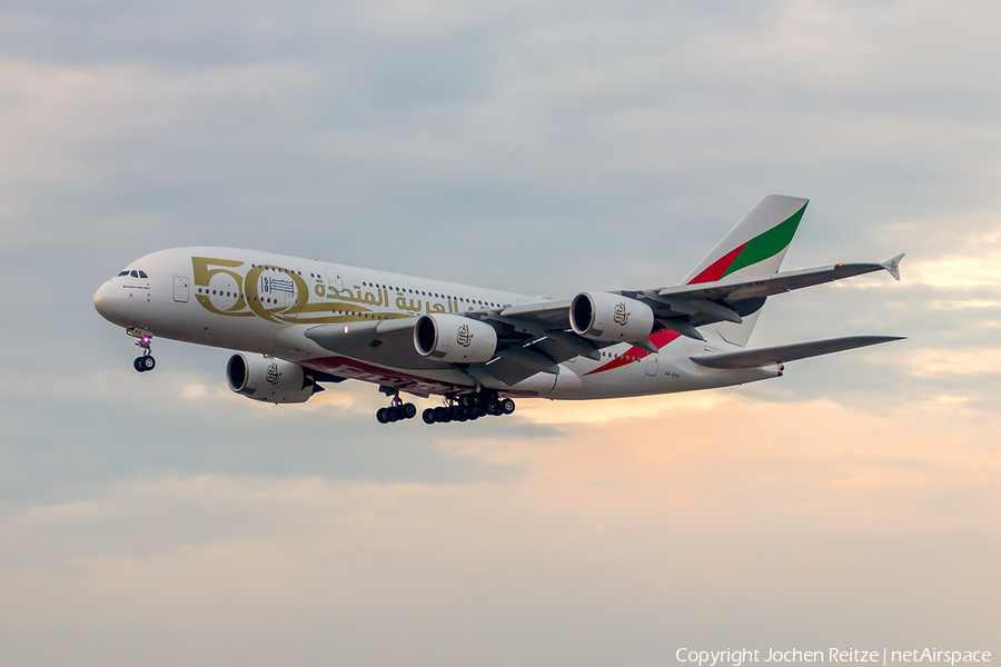 Emirates Airbus A380-842 (A6-EVG) | Photo 479381
