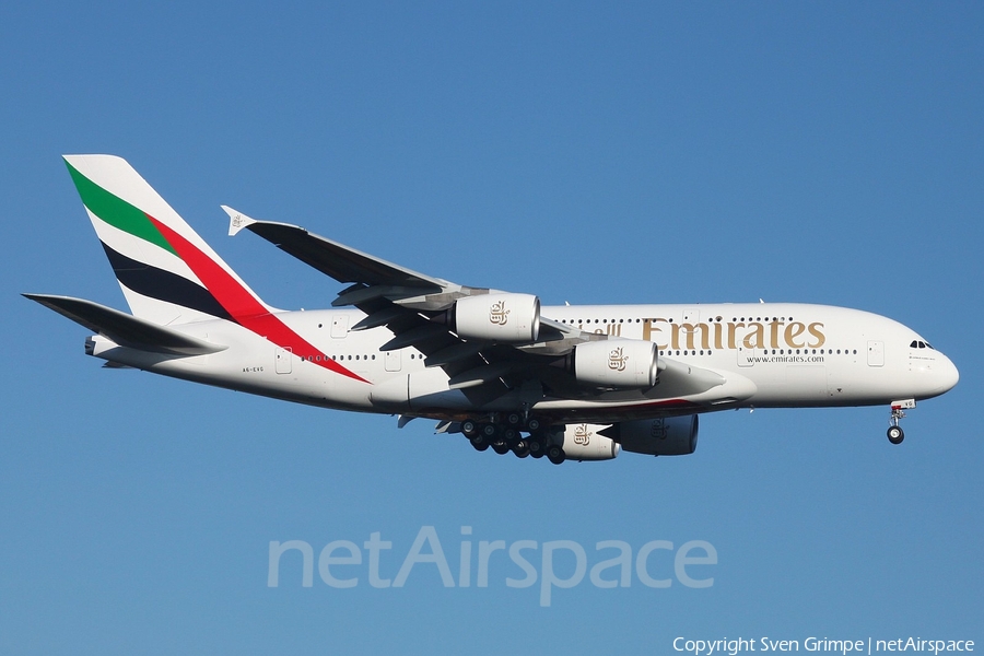 Emirates Airbus A380-842 (A6-EVG) | Photo 333824