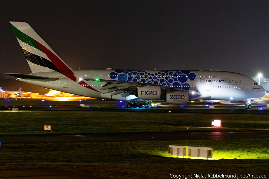 Emirates Airbus A380-842 (A6-EVH) | Photo 367476