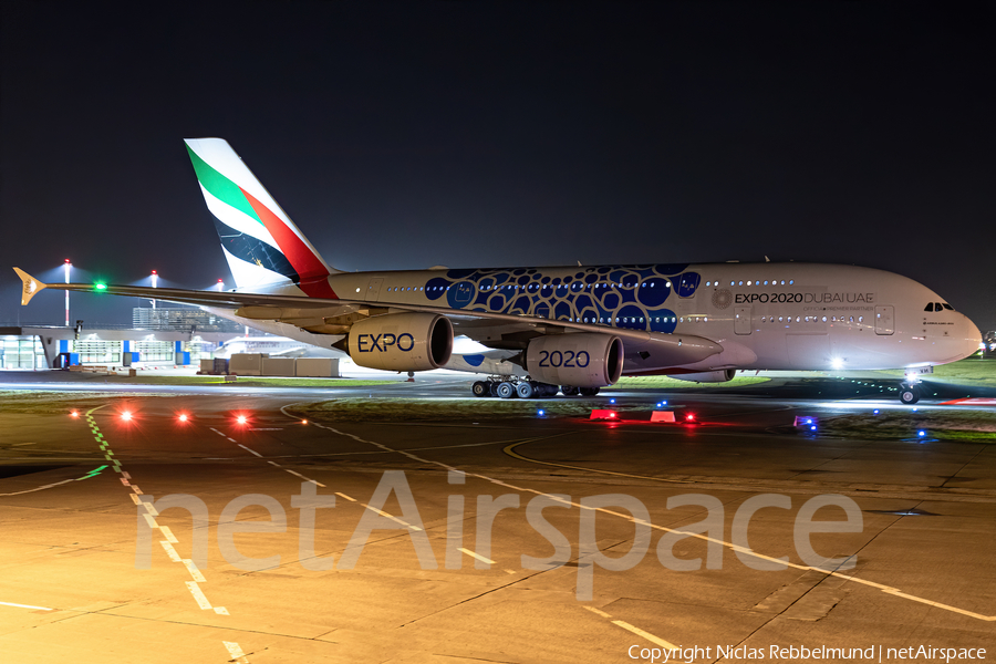 Emirates Airbus A380-842 (A6-EVH) | Photo 368459