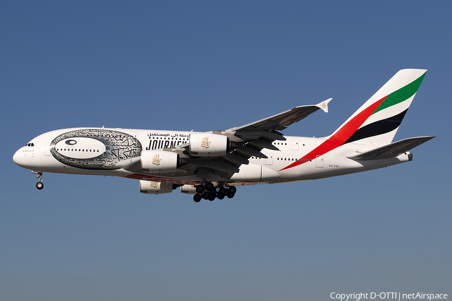 Emirates Airbus A380-842 (A6-EVK) | Photo 543446