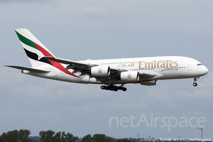 Emirates Airbus A380-842 (A6-EVO) | Photo 571393
