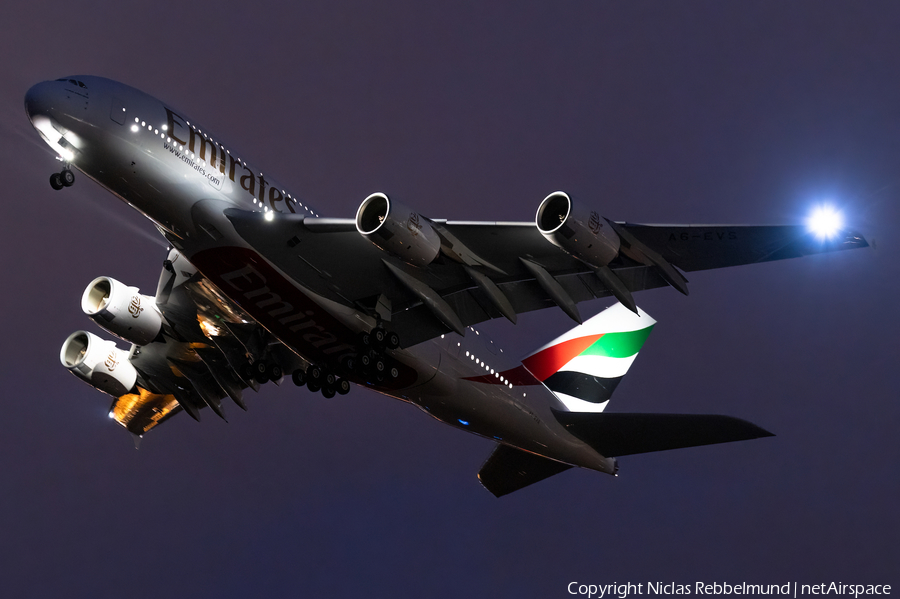 Emirates Airbus A380-842 (A6-EVS) | Photo 484231
