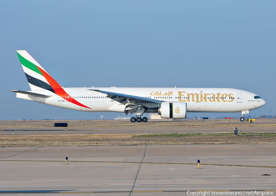 Emirates Boeing 777-21H(LR) (A6-EWA) | Photo 2596