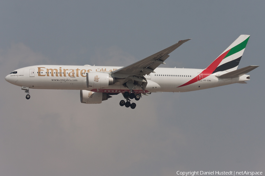 Emirates Boeing 777-21H(LR) (A6-EWA) | Photo 417930