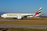 Emirates Boeing 777-21H(LR) (A6-EWA) at  Geneva - International, Switzerland