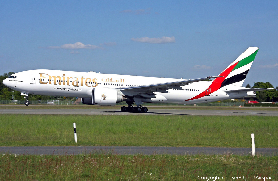 Emirates Boeing 777-21H(LR) (A6-EWA) | Photo 111811