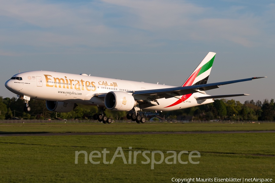 Emirates Boeing 777-21H(LR) (A6-EWA) | Photo 251855