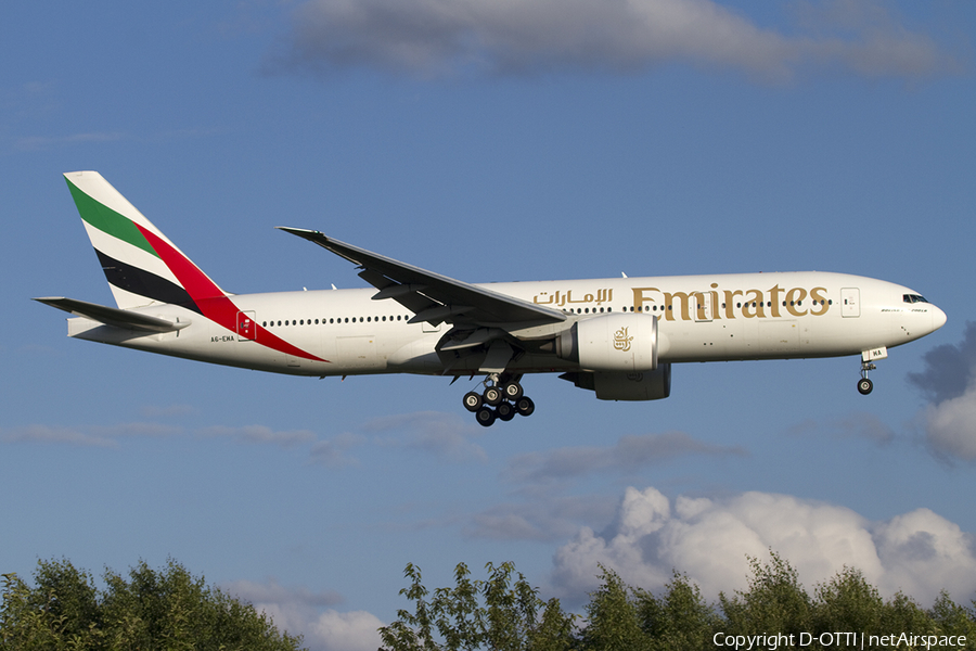 Emirates Boeing 777-21H(LR) (A6-EWA) | Photo 388009