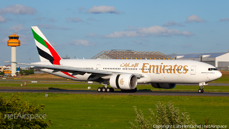 Emirates Boeing 777-21H(LR) (A6-EWA) | Photo 417758