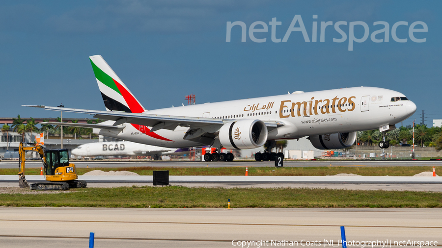 Emirates Boeing 777-21H(LR) (A6-EWB) | Photo 380638