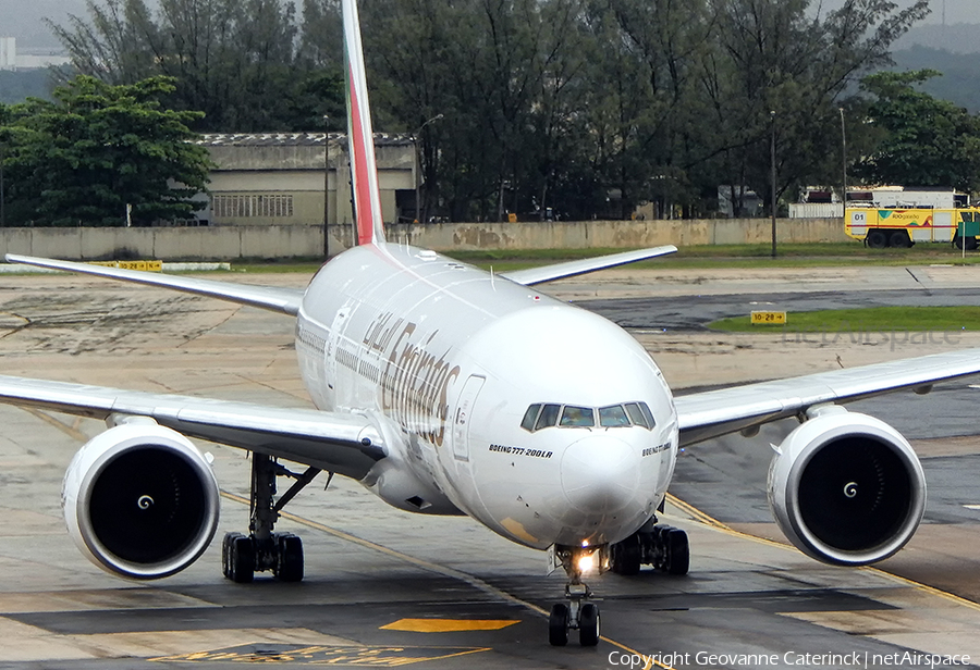 Emirates Boeing 777-21H(LR) (A6-EWB) | Photo 338948