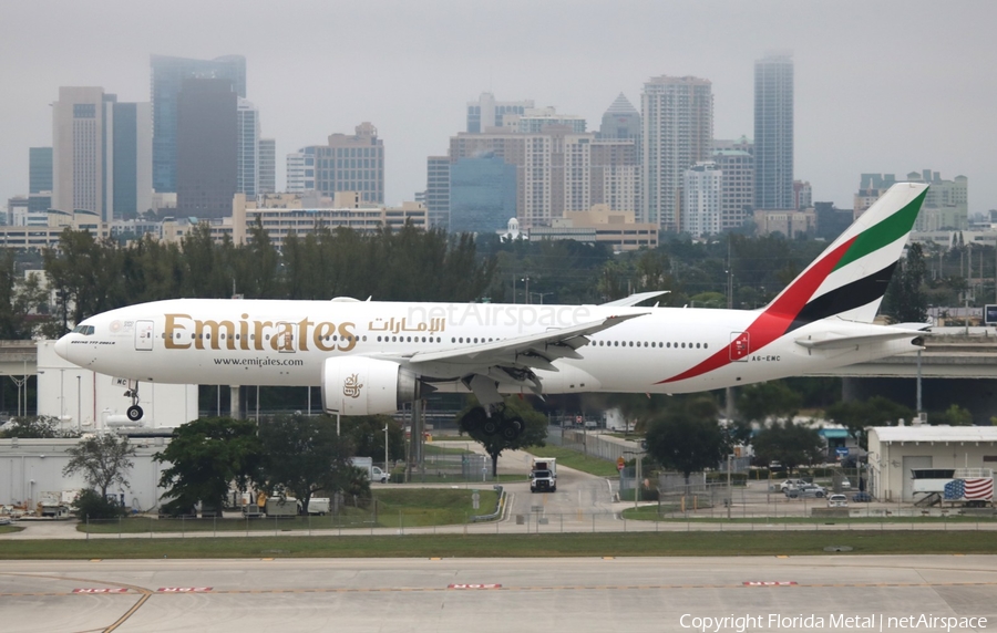 Emirates Boeing 777-21H(LR) (A6-EWC) | Photo 516260